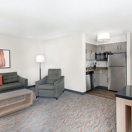 Candlewood Suites Eagan - Mall Of America Area By Ihg Экстерьер фото