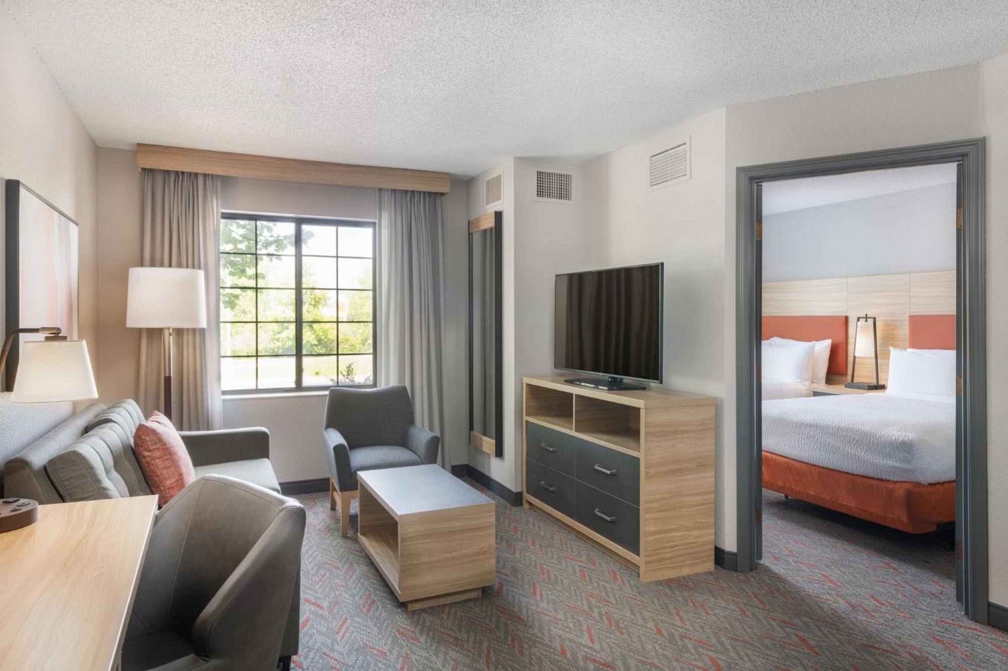 Candlewood Suites Eagan - Mall Of America Area By Ihg Экстерьер фото