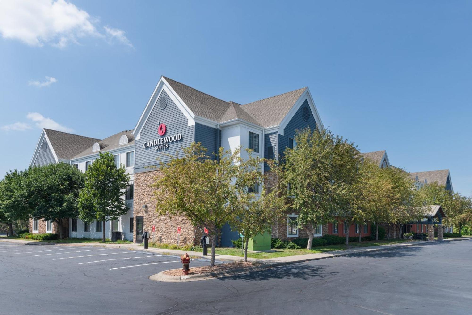 Candlewood Suites Eagan - Mall Of America Area By Ihg Экстерьер фото