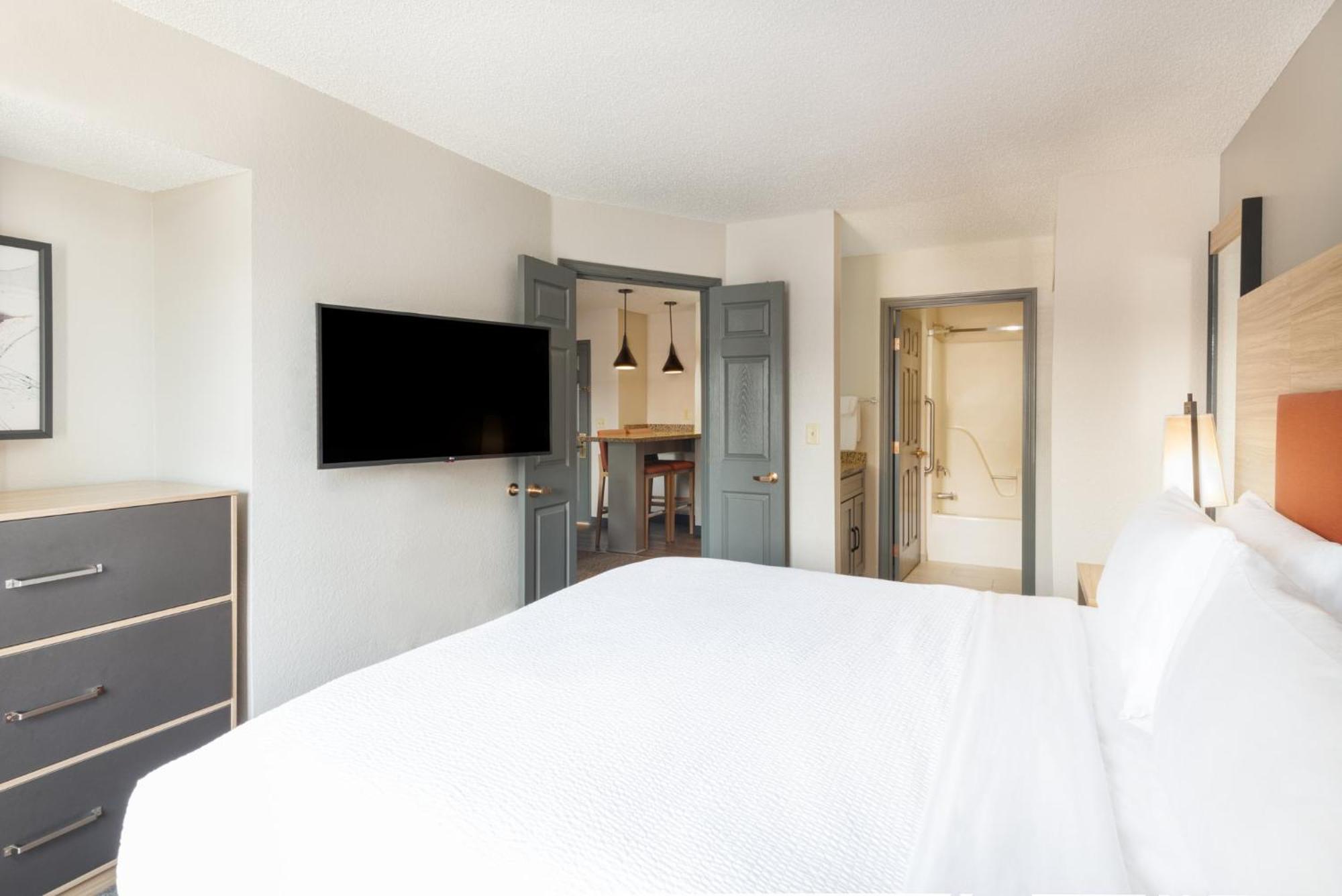 Candlewood Suites Eagan - Mall Of America Area By Ihg Экстерьер фото