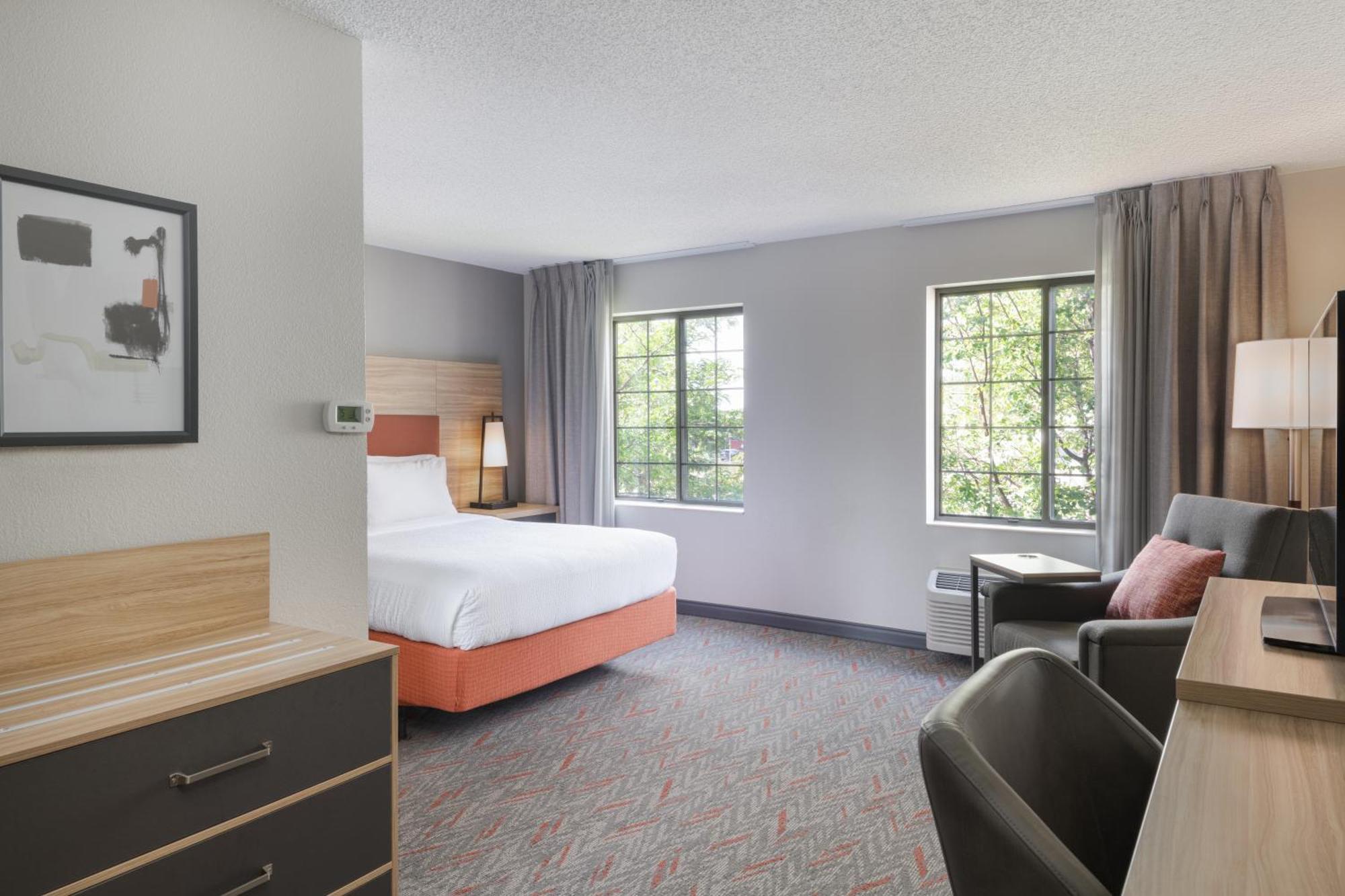 Candlewood Suites Eagan - Mall Of America Area By Ihg Экстерьер фото