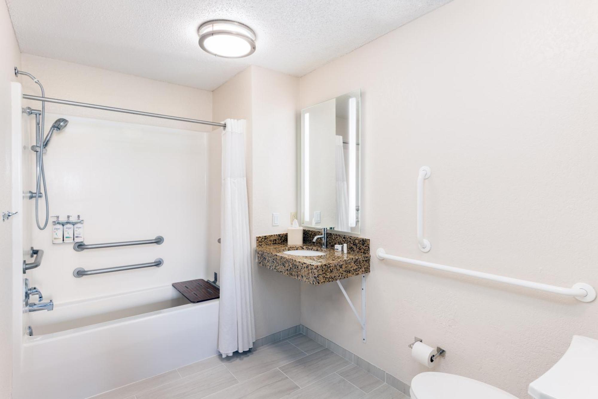 Candlewood Suites Eagan - Mall Of America Area By Ihg Экстерьер фото