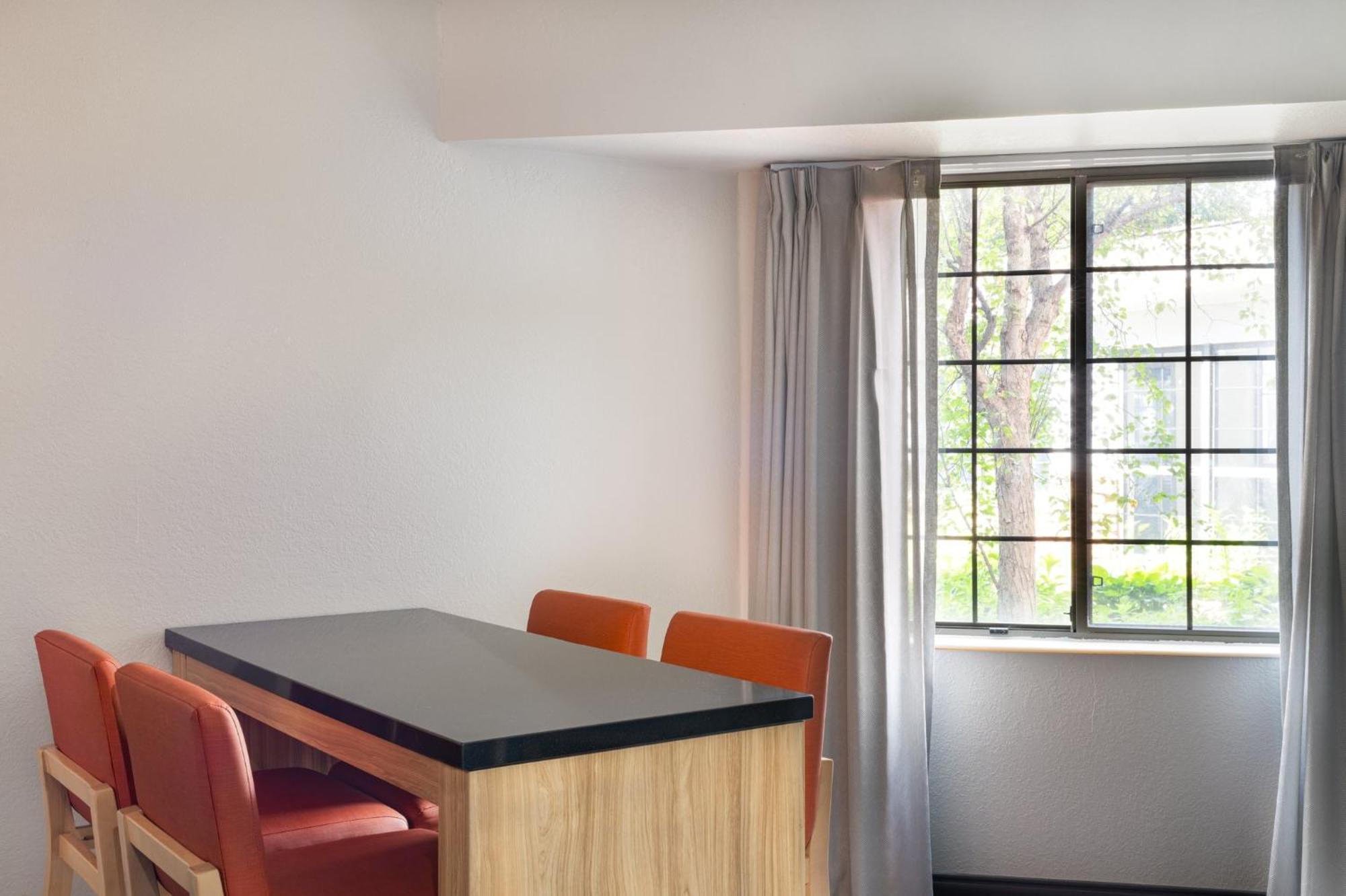 Candlewood Suites Eagan - Mall Of America Area By Ihg Экстерьер фото