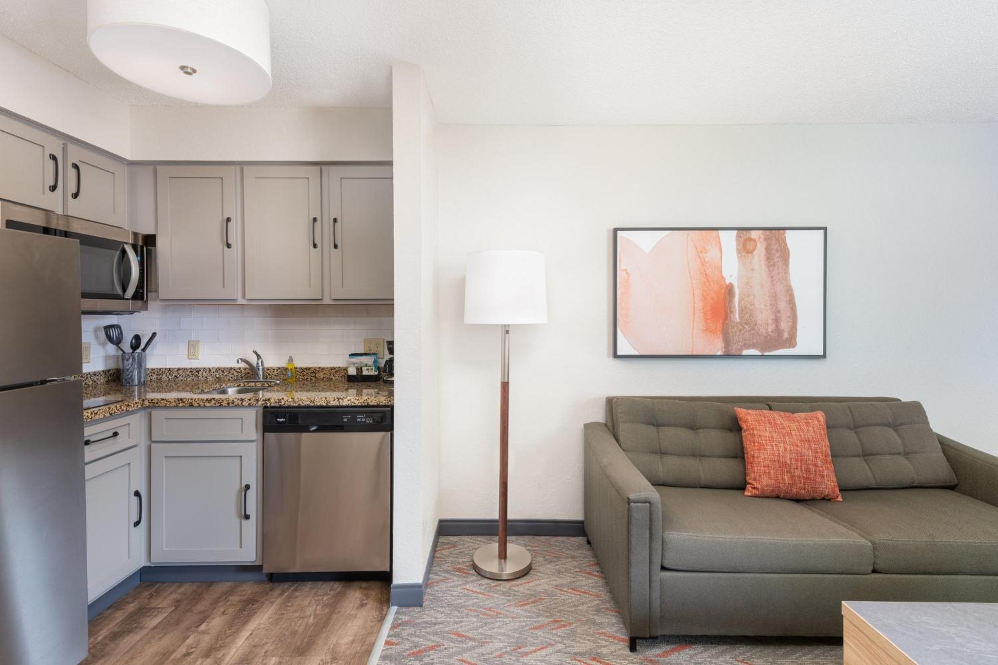 Candlewood Suites Eagan - Mall Of America Area By Ihg Экстерьер фото