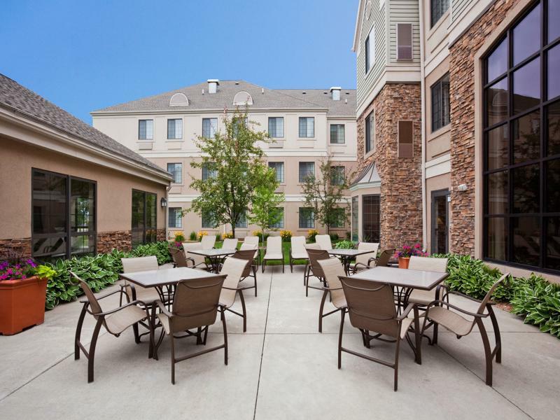 Candlewood Suites Eagan - Mall Of America Area By Ihg Экстерьер фото