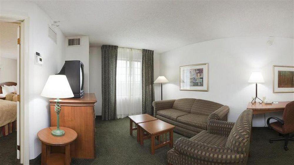 Candlewood Suites Eagan - Mall Of America Area By Ihg Экстерьер фото